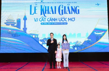 Chương Trình Bốc Thăm Trúng Thưởng Tại Lễ Khai Giảng VJ Đà Nẵng 2025