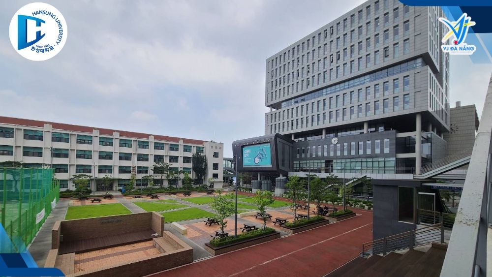 https://www.vjdanang.com/Resources/Blogs/Thumbnails/21/170/top-nhung-truong-dai-hoc-o-seoul-co-hoc-phi-re-lua-chon-tiet-kiem-so-1-khi-du-hoc-han-quoc-170.jpg