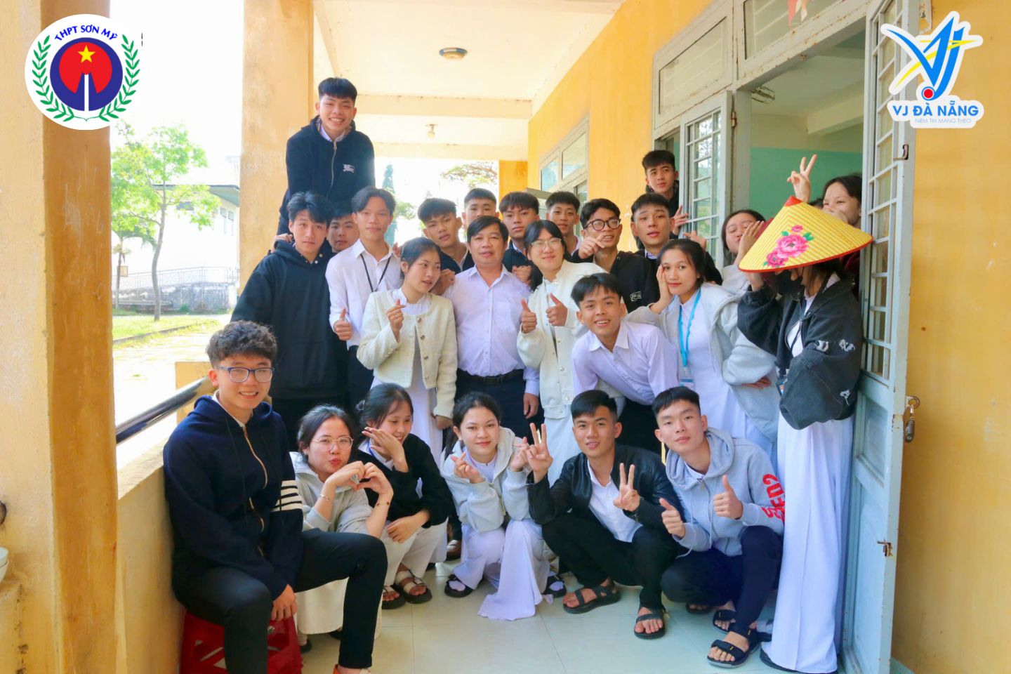 https://www.vjdanang.com/Resources/Blogs/Thumbnails/28/220/vj-da-nang-trao-hoc-bong-cho-hoc-sinh-thpt-son-my-tai-quang-ngai-ngay-24032025-220.jpg