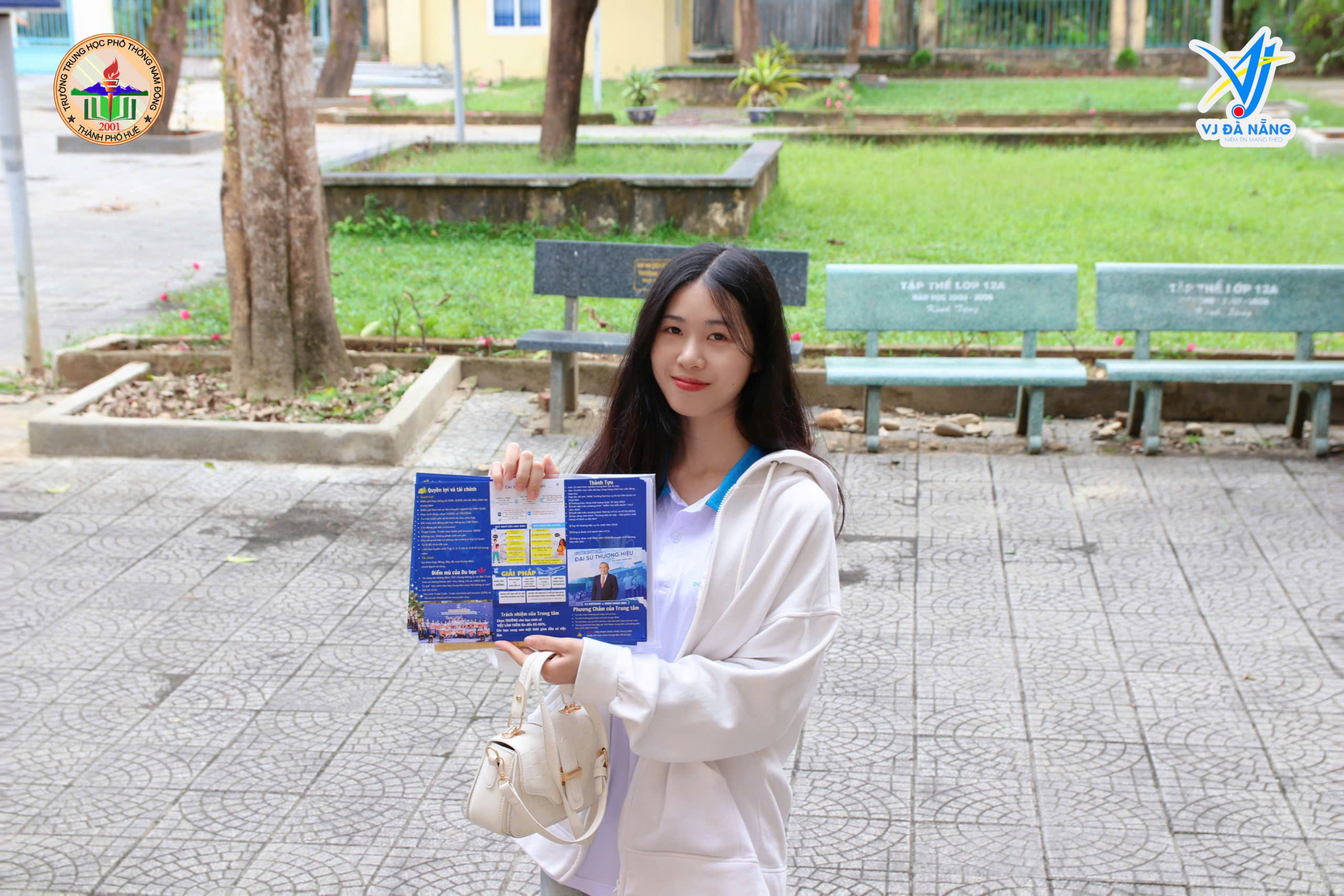 https://www.vjdanang.com/Resources/Blogs/Thumbnails/40/623/vj-da-nang-trao-hoc-bong-cho-hoc-sinh-thpt-nam-dong-hue-1742025--623.png