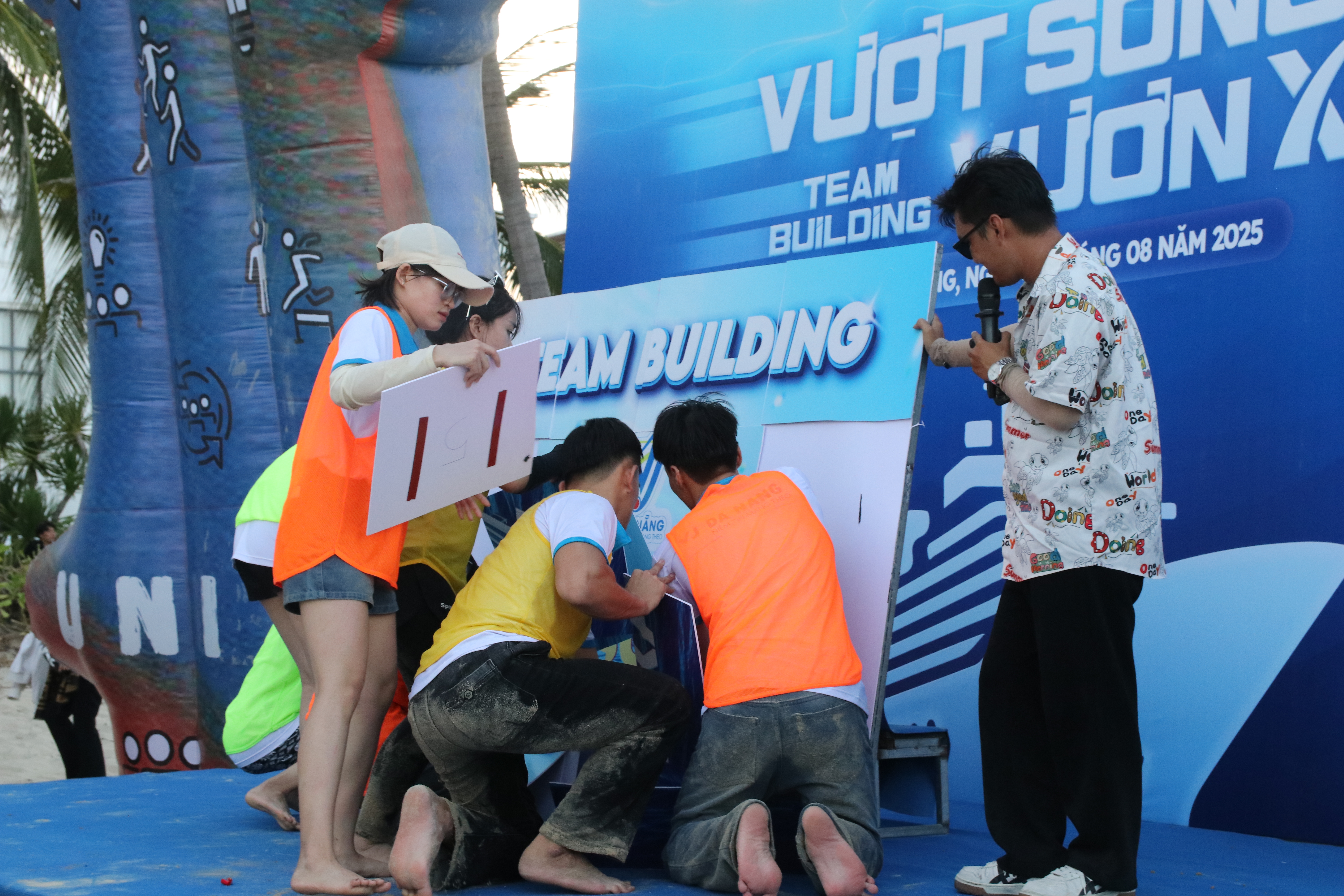 https://www.vjdanang.com/Resources/Blogs/Thumbnails/63/1420/teambuilding-vj-da-nang-2025-trai-nghiem-dinh-cao-boc-tham-hang-tram-trieu-1420.JPG