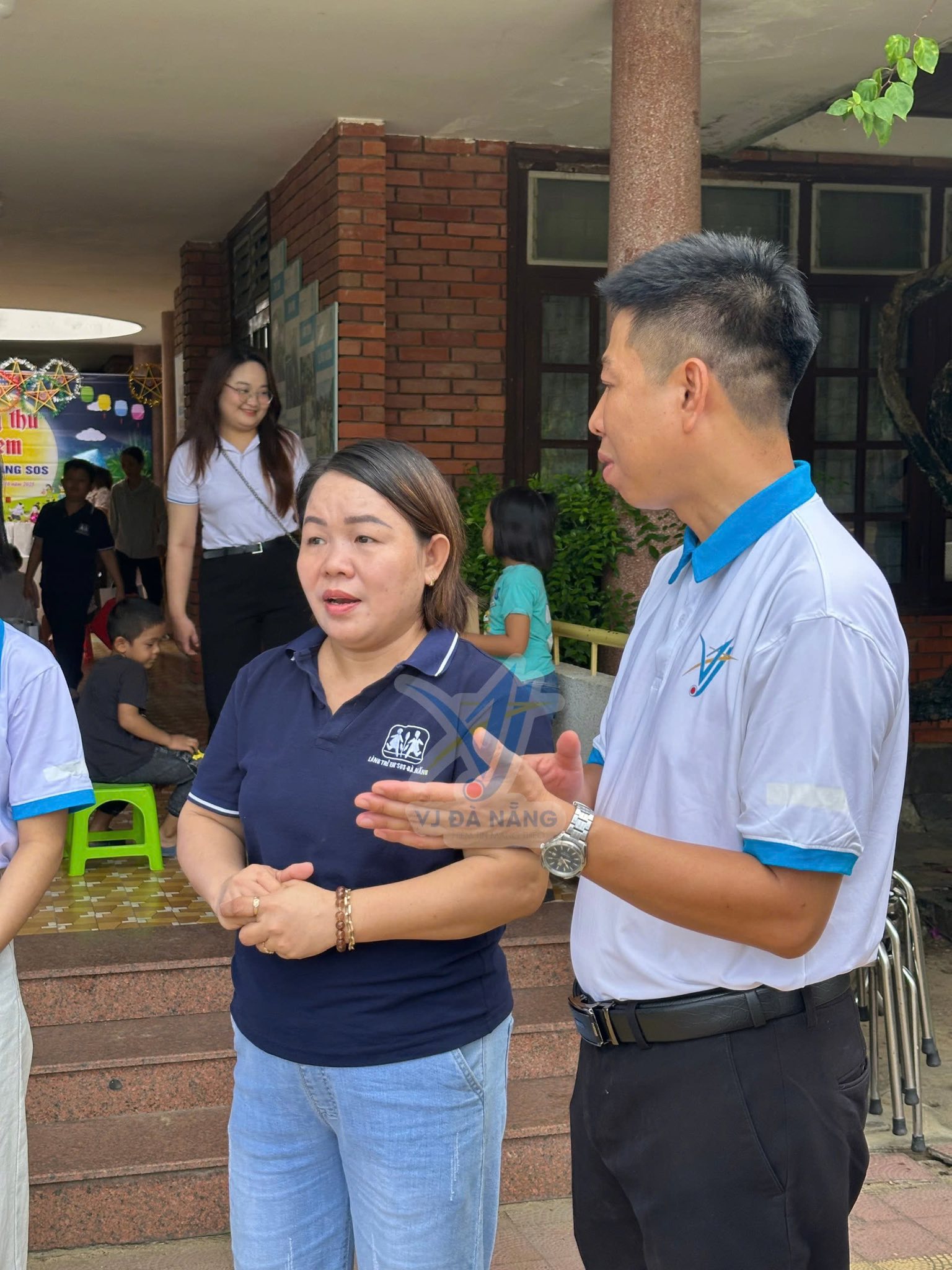 https://www.vjdanang.com/Resources/Blogs/Thumbnails/73/1615/vj-da-nang-lan-toa-yeu-thuong-mua-trung-thu-tai-lang-tre-sos-da-nang-1615.jpg