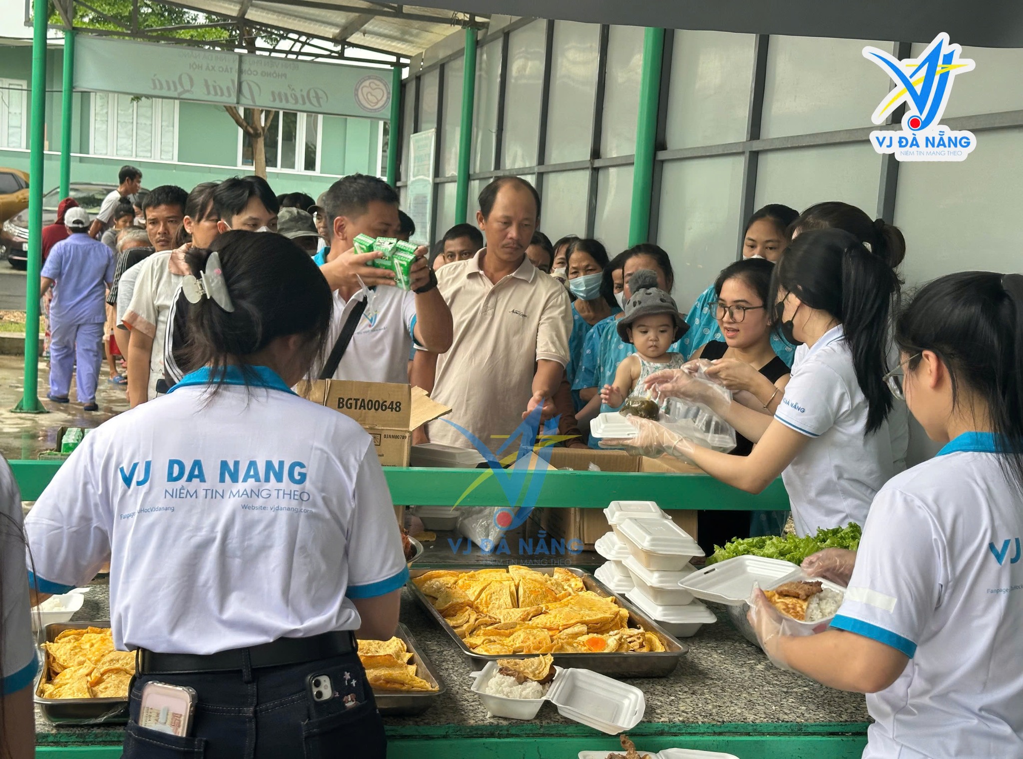 https://www.vjdanang.com/Resources/Blogs/Thumbnails/74/1631/vj-da-nang-lan-toa-yeu-thuong-tai-benh-vien-phu-san-nhi-da-nang-1631.jpg